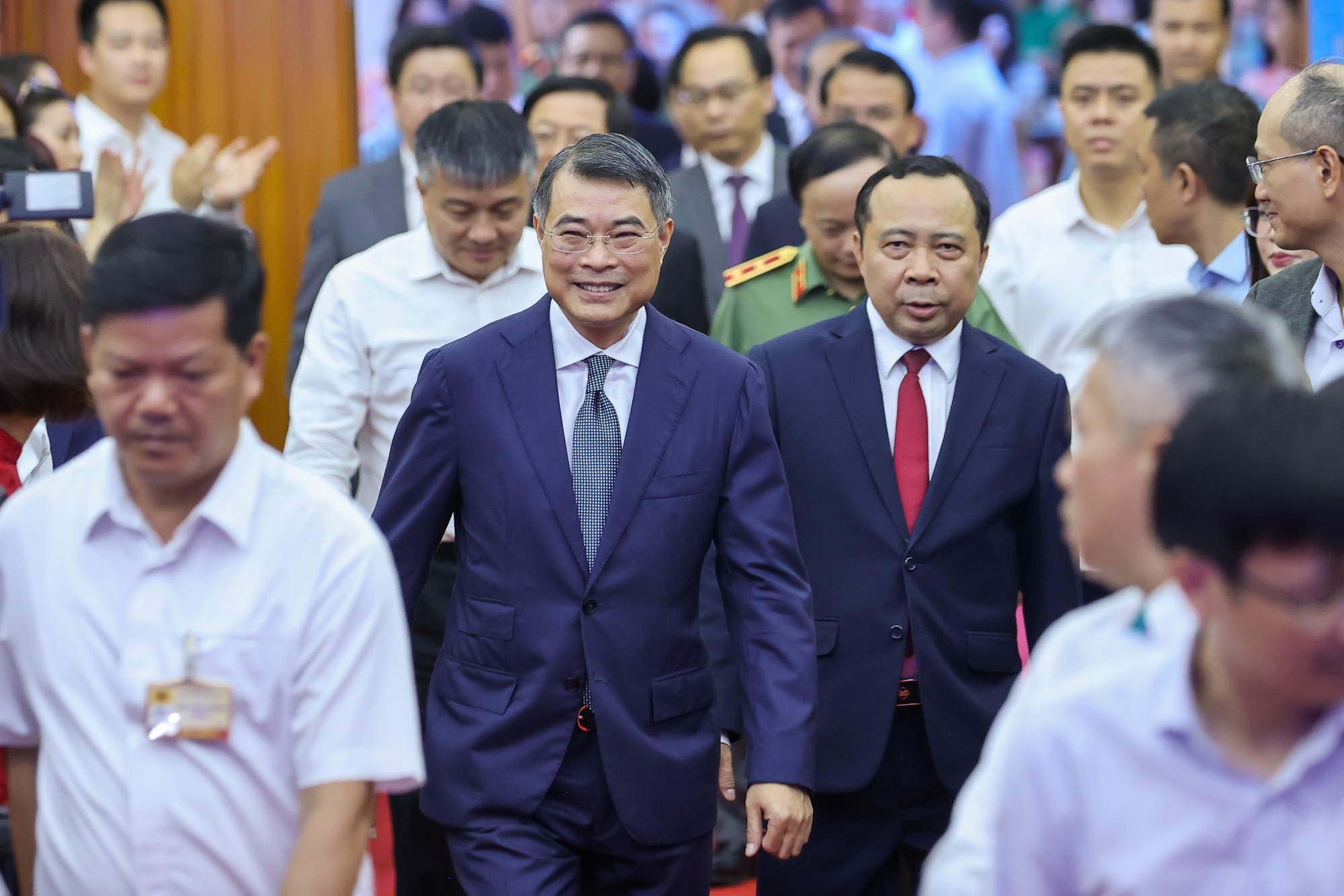 Thủ tướng Lê Minh Hưng đến dự Lễ chào mừng Ngày Khoa học, Công nghệ và Đổi mới sáng tạo Việt Nam và Hội nghị triển khai công nghệ chiến lược - Ảnh: VGP/Nhật Bắc Thủ tướng Lê Minh Hưng đến dự Lễ chào mừng Ngày Khoa học, Công nghệ và Đổi mới sáng tạo Việt Nam và Hội nghị triển khai công nghệ chiến lược - Ảnh: VGP/Nhật Bắc