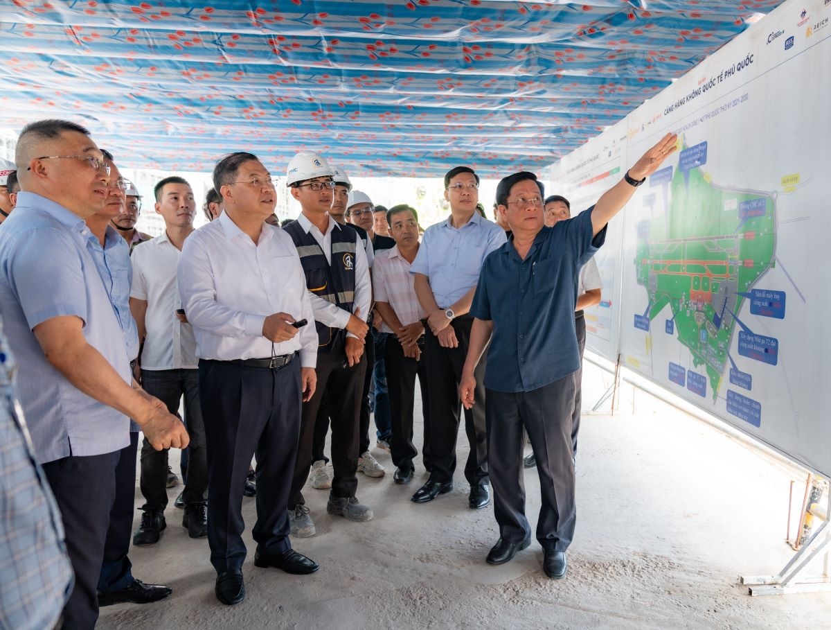 Phó Thủ tướng Phạm Gia Túc kiểm tra, chỉ đạo tháo gỡ vướng mắc các công trình phục vụ APEC 2027 Phó Thủ tướng Phạm Gia Túc kiểm tra, chỉ đạo tháo gỡ vướng mắc các công trình phục vụ APEC 2027
