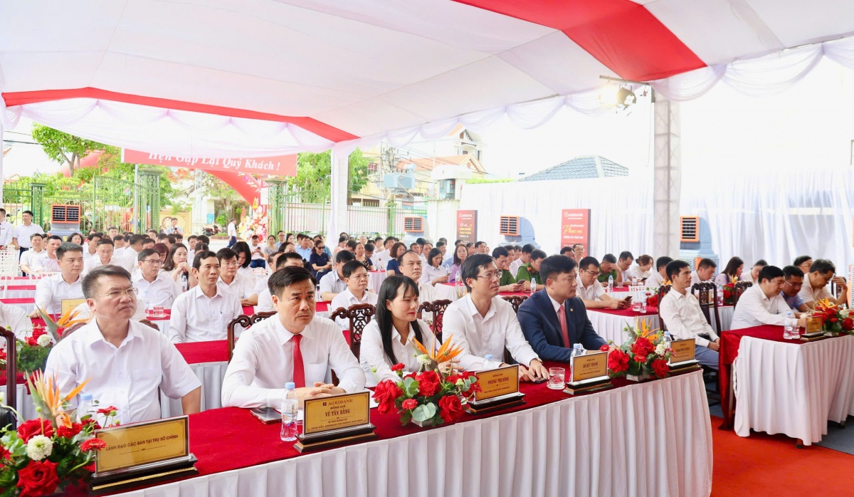 Agribank tối ưu hóa mạng lưới, khai phá dư địa phát triển kinh tế địa phương Agribank tối ưu hóa mạng lưới, khai phá dư địa phát triển kinh tế địa phương