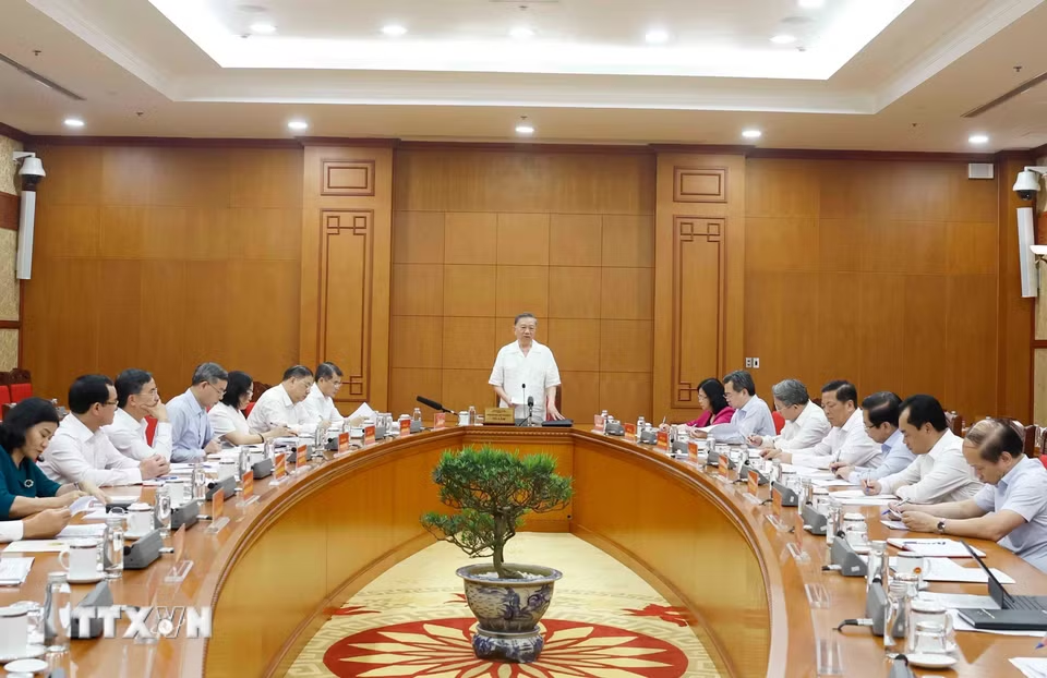 Tổng Bí thư, Chủ tịch nước Tô Lâm: Từ nay đến 2030, nhà ở cho thuê phải được xác định là trụ cột chiến lược- Ảnh 1. Tổng Bí thư, Chủ tịch nước Tô Lâm: Từ nay đến 2030, nhà ở cho thuê phải được xác định là trụ cột chiến lược- Ảnh 1.