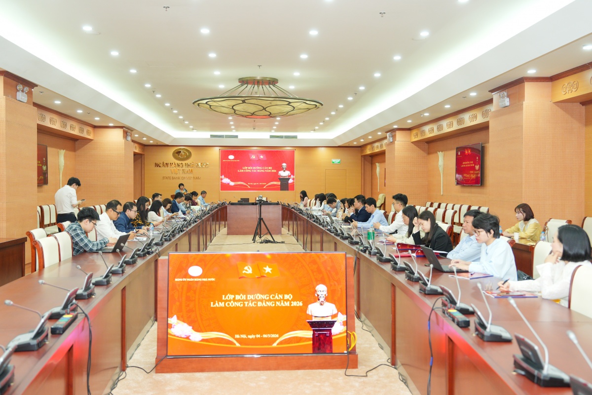 Đảng ủy NHNN tổ chức bế giảng, tổng kết 3 lớp bồi dưỡng về công tác Đảng năm 2026 Đảng ủy NHNN tổ chức bế giảng, tổng kết 3 lớp bồi dưỡng về công tác Đảng năm 2026