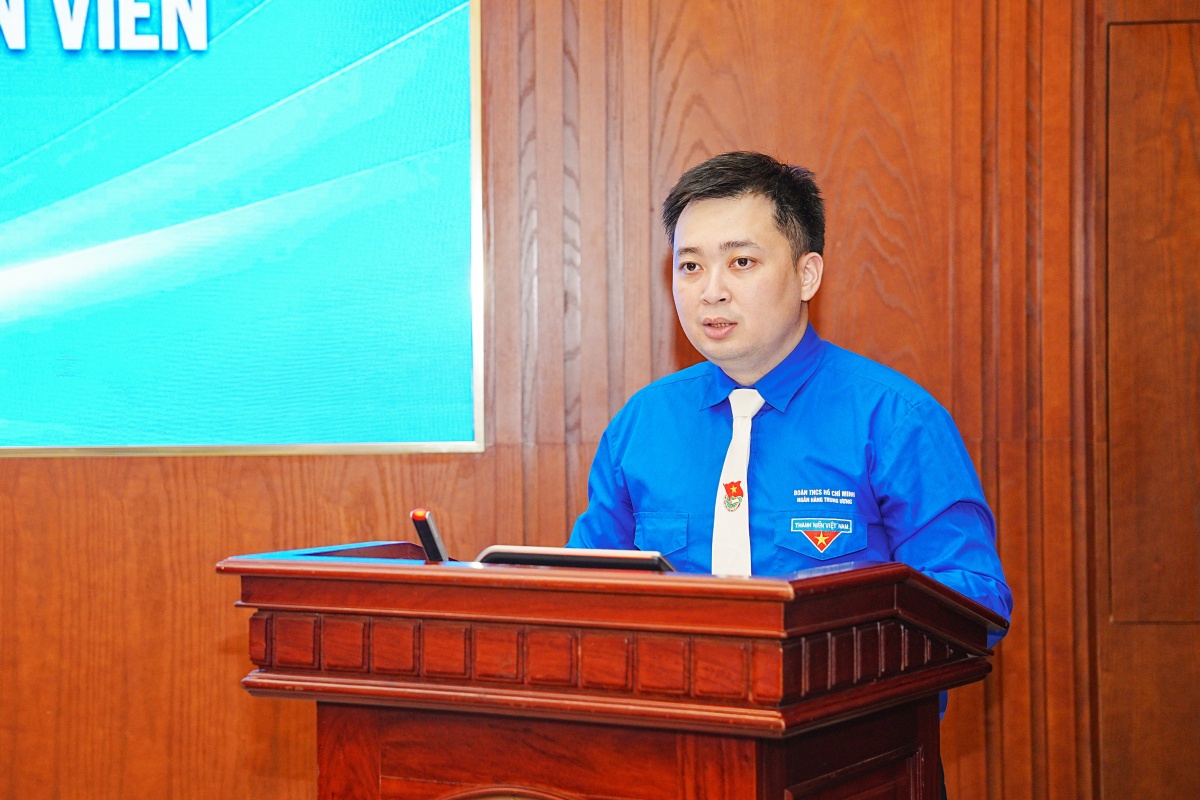 Chuyển giao 6 tổ chức đoàn về Đoàn Thanh niên Ngân hàng Trung ương
