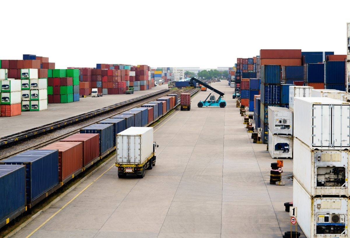 Phát triển vận tải đa phương thức được xem là chìa khóa giúp Việt Nam giảm chi phí logistics