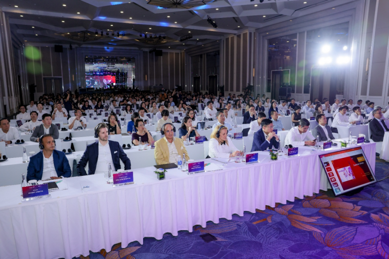 Hội thảo “Chuyển đổi số: Xu hướng và Tầm nhìn chiến lược” do VietinBank tổ chức