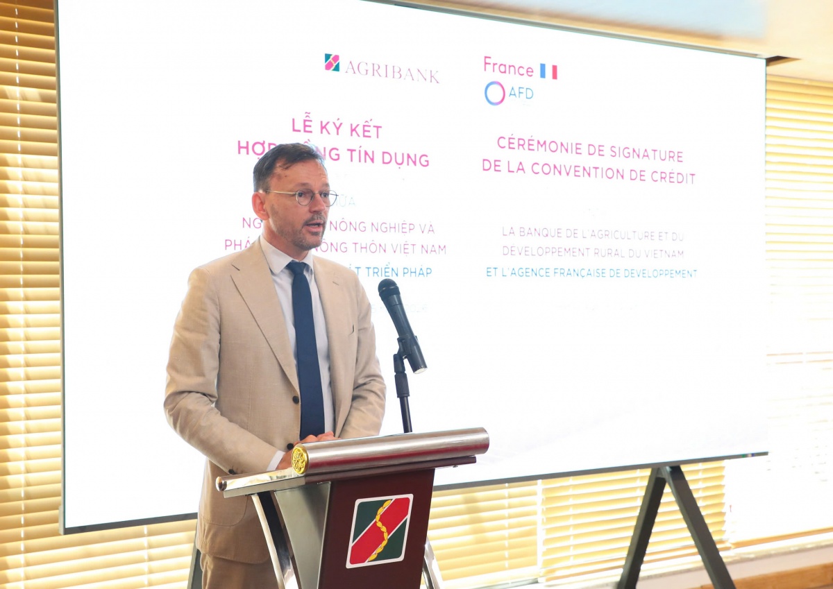 Agribank ký kết Hợp đồng tín dụng Hạn mức tài chính khí hậu với Cơ quan Phát triển Pháp