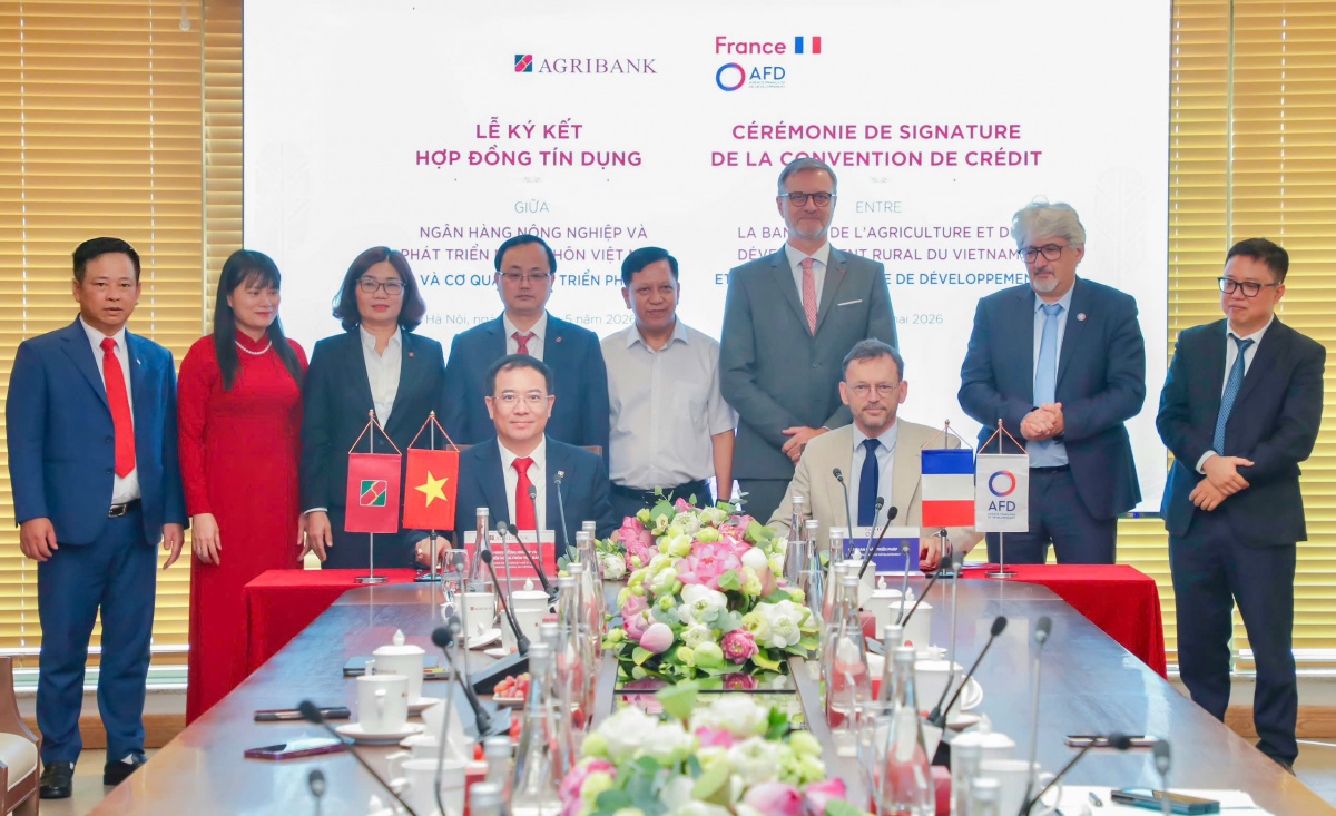 Agribank ký kết Hợp đồng tín dụng Hạn mức tài chính khí hậu với Cơ quan Phát triển Pháp