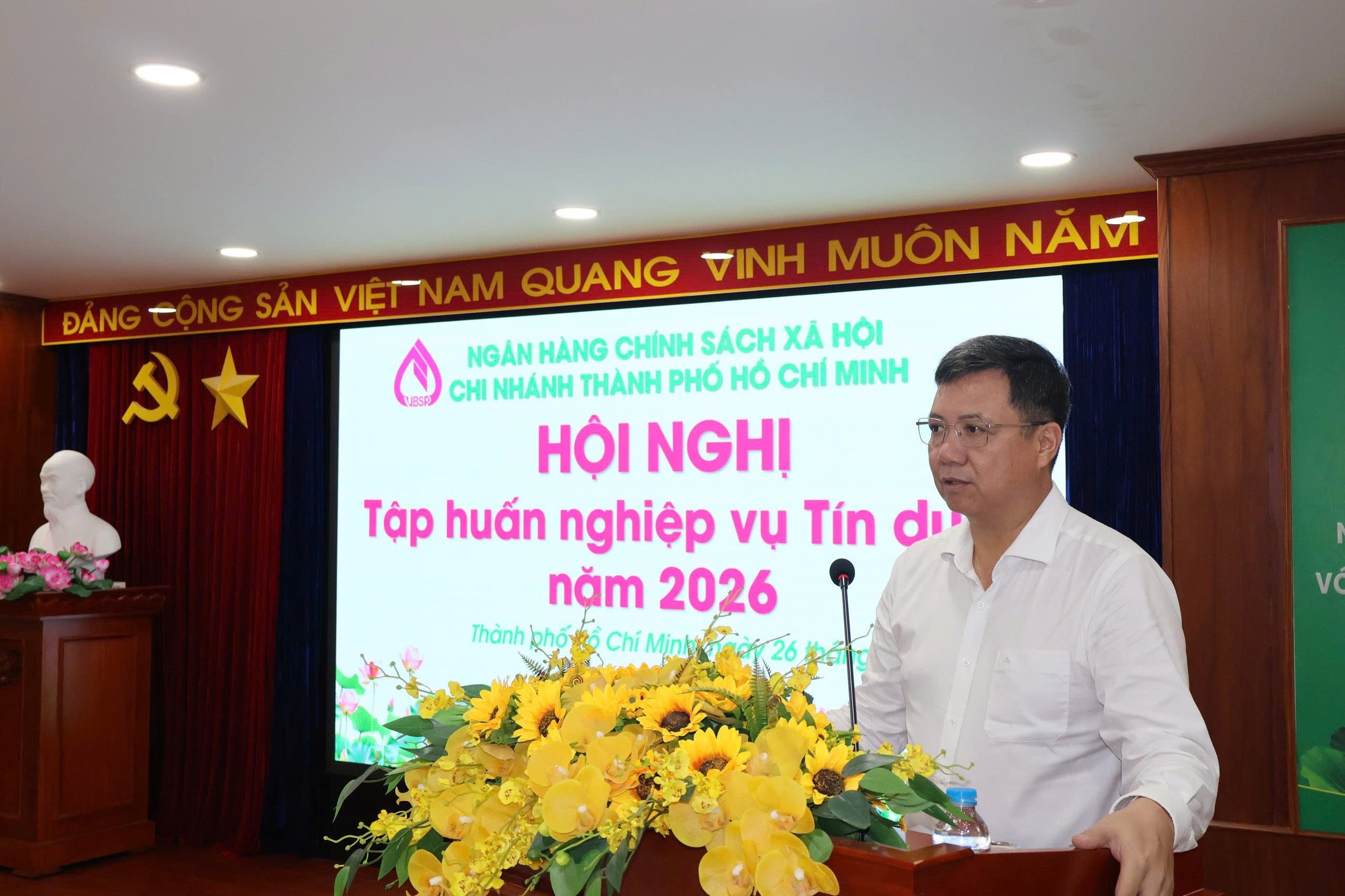 Ông Trần Văn Tiên - Giám đốc chi nhánh NHCSXH TP Hồ Chí Minh Ông Trần Văn Tiên - Giám đốc chi nhánh NHCSXH TP Hồ Chí Minh