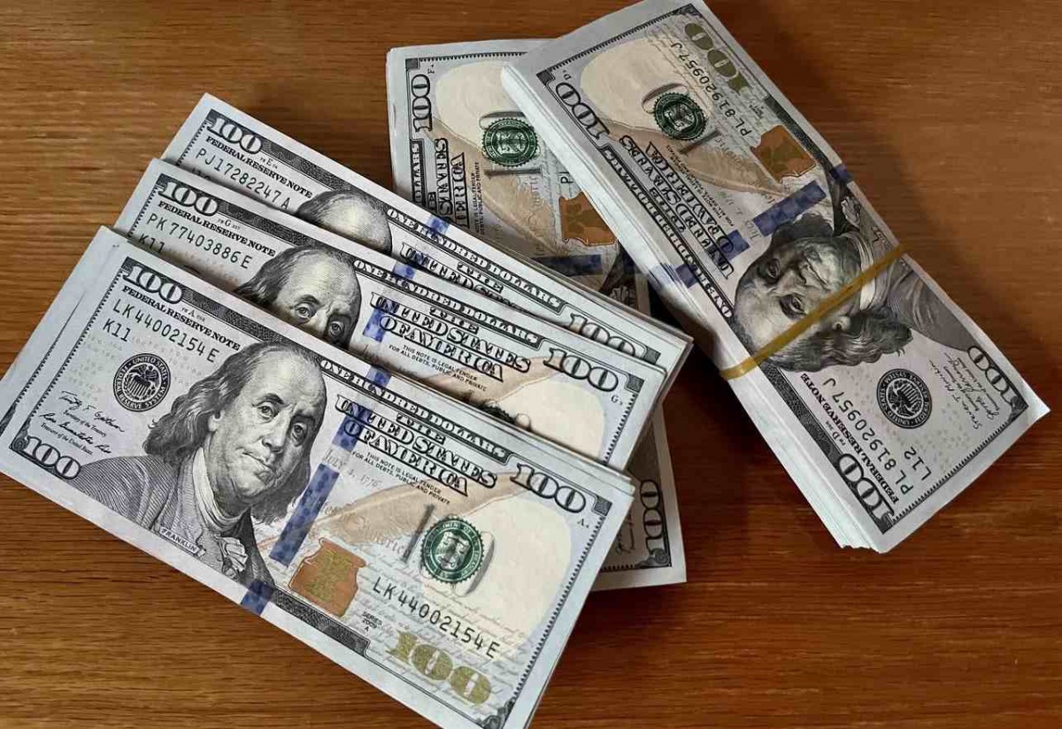 Bản tin tài chính sáng 27/5: Kim loại quý, USD và dầu đồng loạt giảm Bản tin tài chính sáng 27/5: Kim loại quý, USD và dầu đồng loạt giảm
