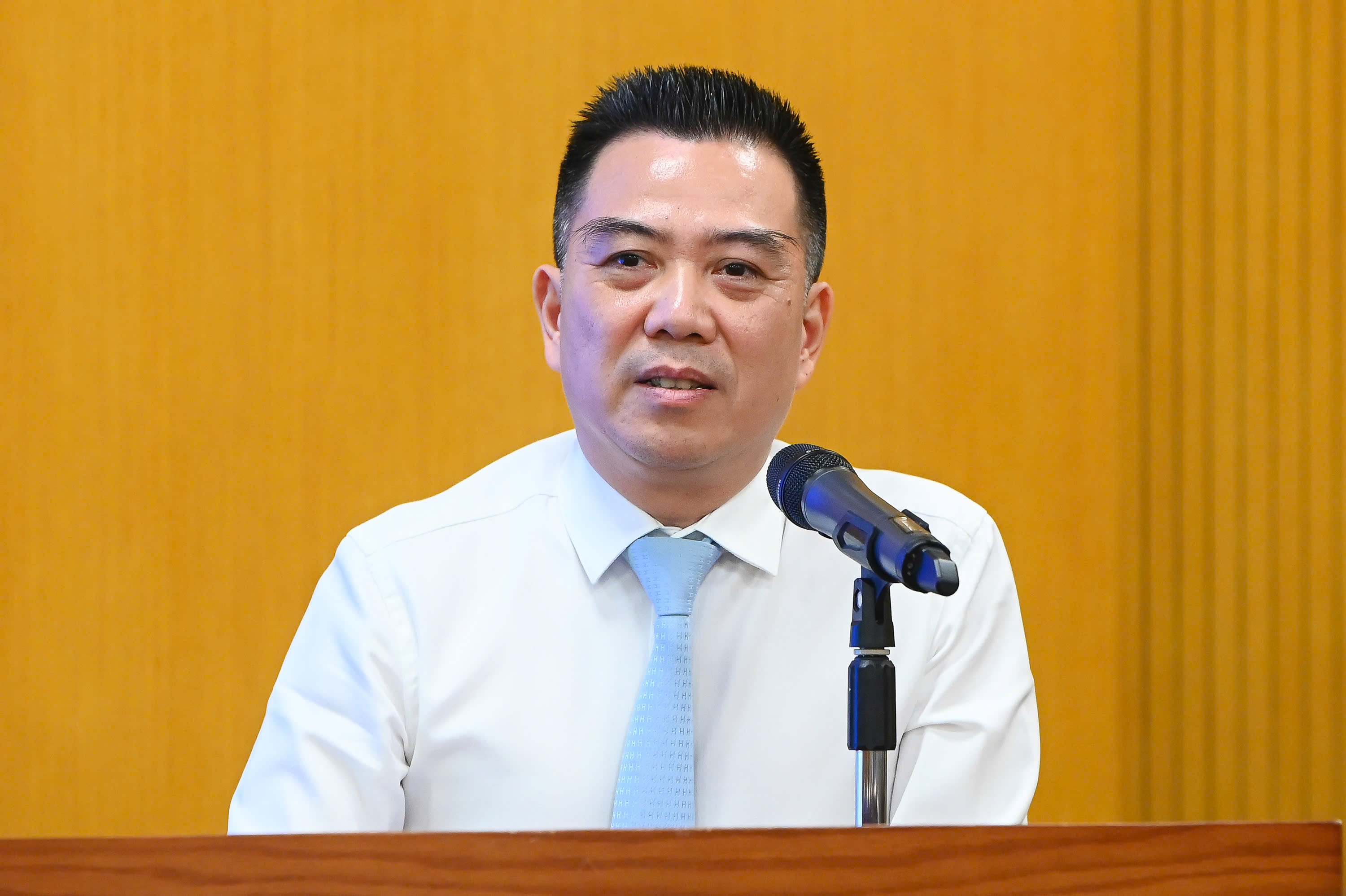 Thứ trưởng Bộ Nông nghiệp và Môi trường Đặng Ngọc Điệp phát biểu