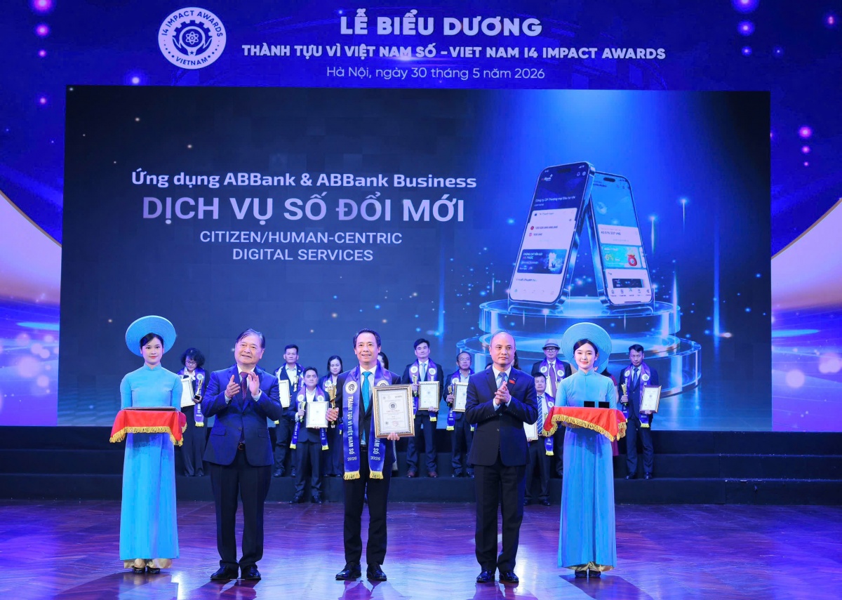 ABBank nhận giải “Dịch vụ số xuất sắc” tại Viet Nam I4 Impact Awards 2026 ABBank nhận giải “Dịch vụ số xuất sắc” tại Viet Nam I4 Impact Awards 2026