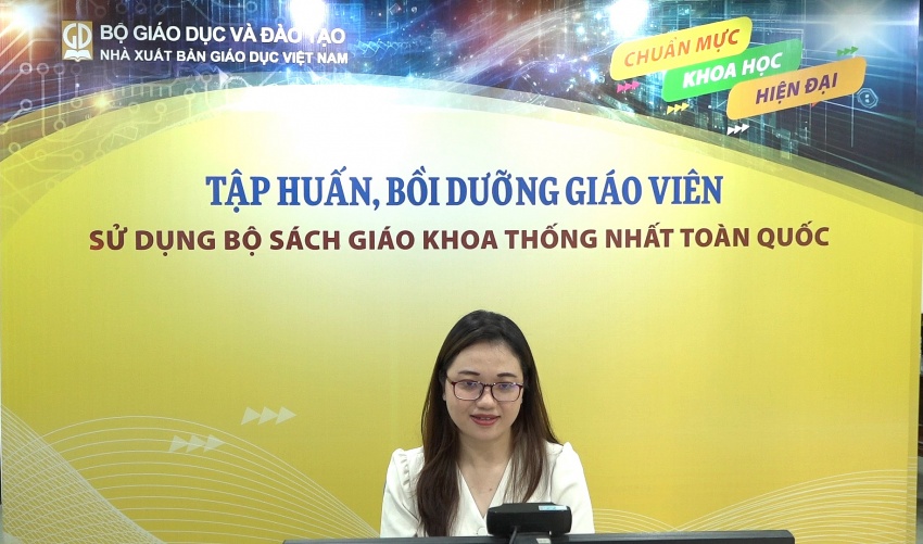 Nhà xuất bản Giáo dục Việt Nam tổ chức tập huấn, bồi dưỡng sử dụng bộ sách giáo khoa thống nhất toàn quốc