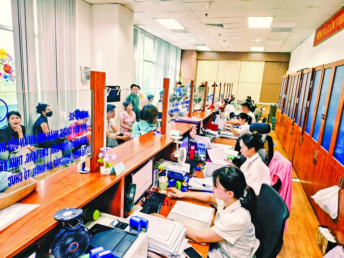 Cải cách TTHC là thực sự làm cho doanh nghiệp dễ làm ăn hơn, người dân ít phải “xin- cho” hơn và nền kinh tế vận hành nhanh hơn