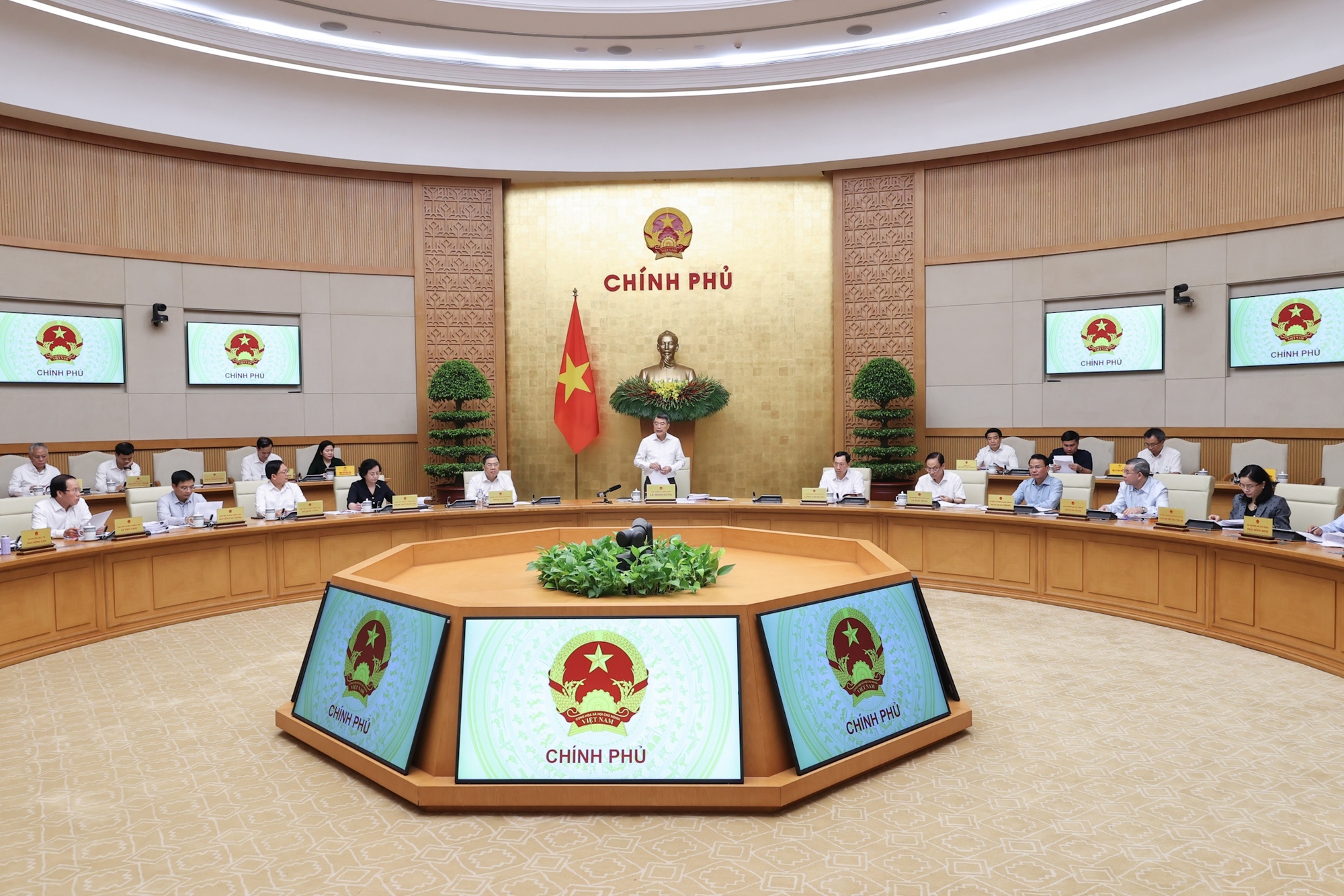Thủ tướng Chính phủ chủ trì phiên họp Chính phủ thường kỳ tháng 5/2026 - Ảnh: VGP/Nhật Bắc