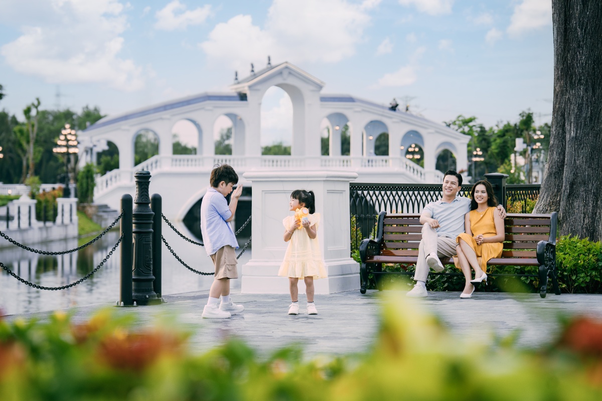 Không gian sống xanh cùng hệ sinh thái mặt nước góp phần tạo nên môi trường sống chất lượng tại T&T City Millennia. Không gian sống xanh cùng hệ sinh thái mặt nước góp phần tạo nên môi trường sống chất lượng tại T&T City Millennia.