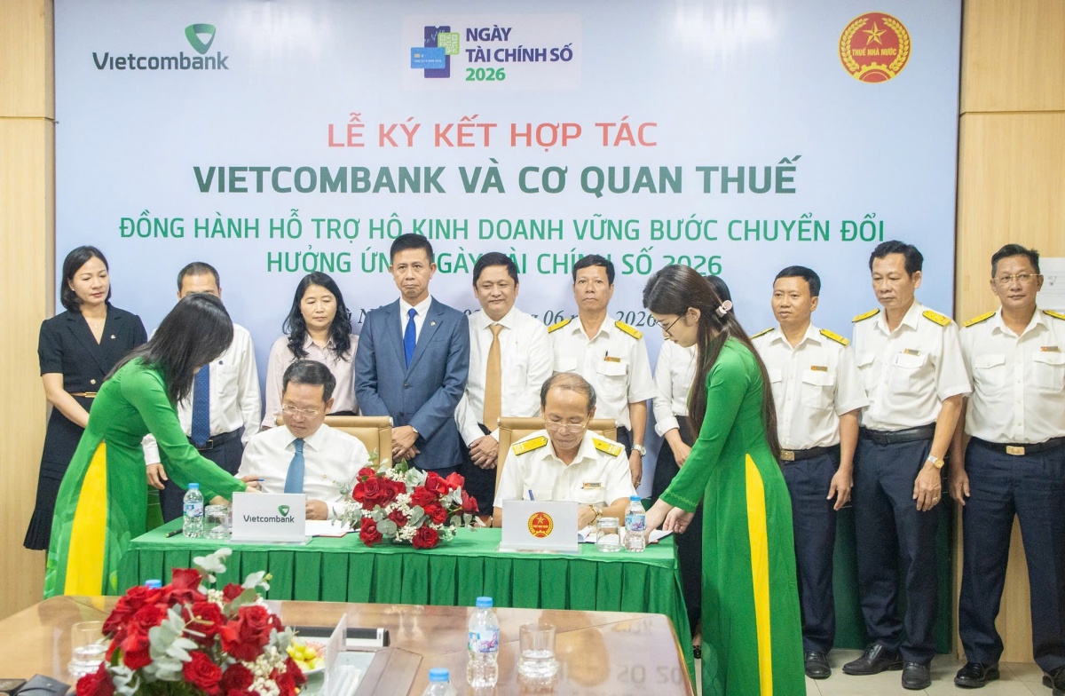 VCB Nam Đà Nẵng ký kết hợp tác với cơ quan thuế thành phố Đà Nẵng VCB Nam Đà Nẵng ký kết hợp tác với cơ quan thuế thành phố Đà Nẵng