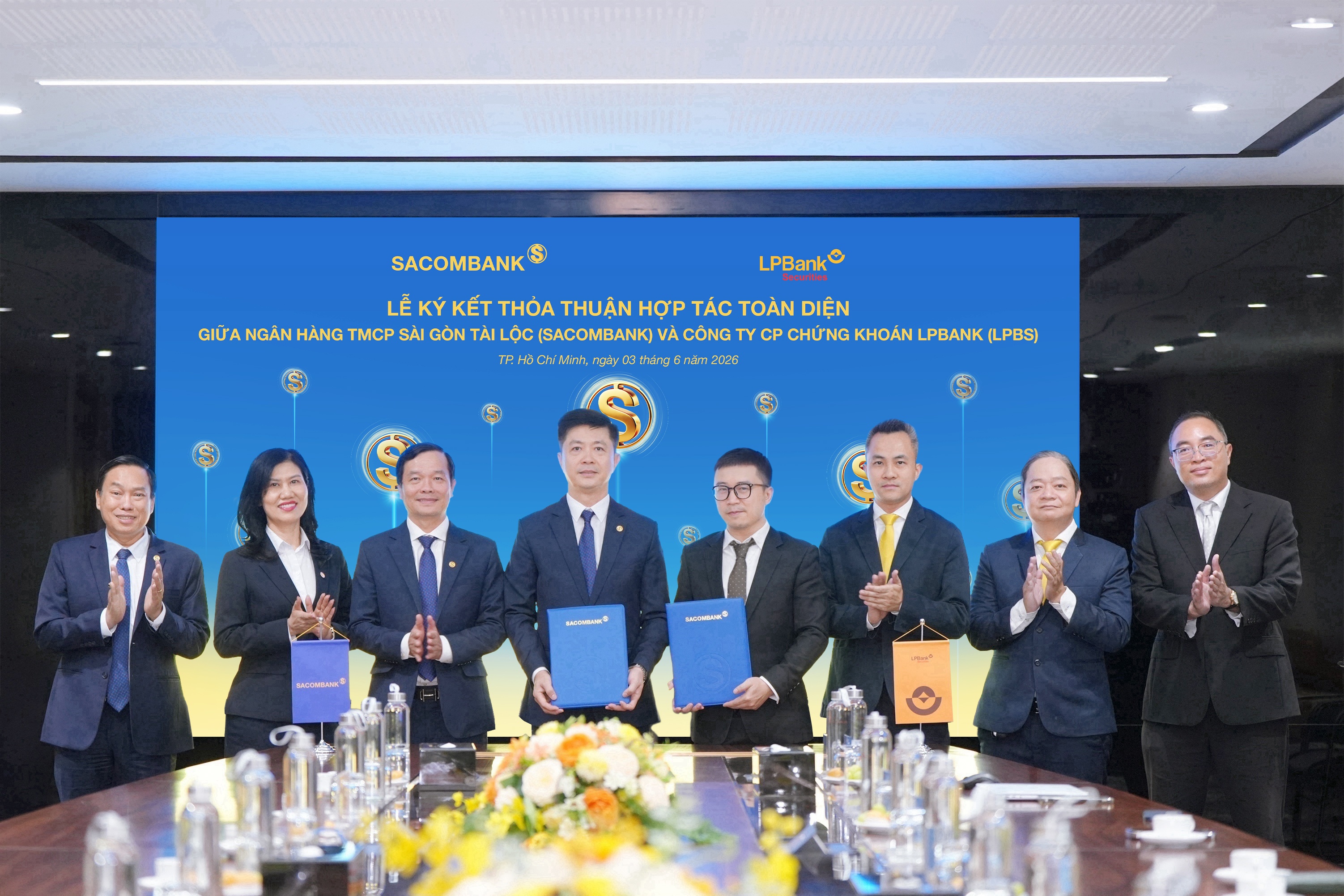 Thỏa thuận mở ra cơ hội hợp tác phát triển bền vững, mang lại lợi ích thiết thực cho khách hàng hai bên Thỏa thuận mở ra cơ hội hợp tác phát triển bền vững, mang lại lợi ích thiết thực cho khách hàng hai bên