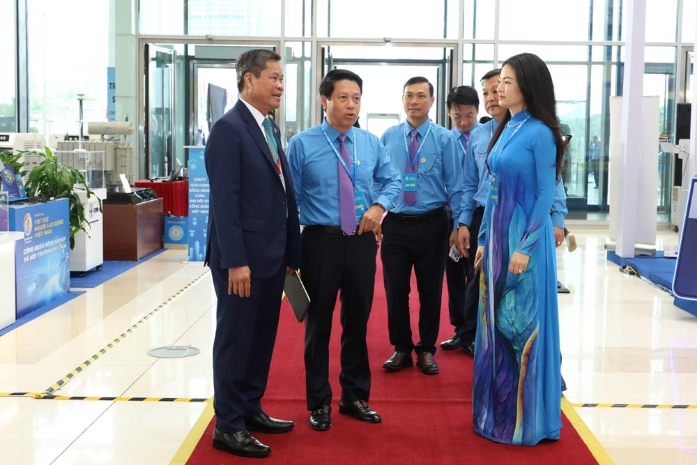Phó Thống đốc Ngân hàng Nhà nước Phạm Tiến Dũng Phó Thống đốc Ngân hàng Nhà nước Phạm Tiến Dũng