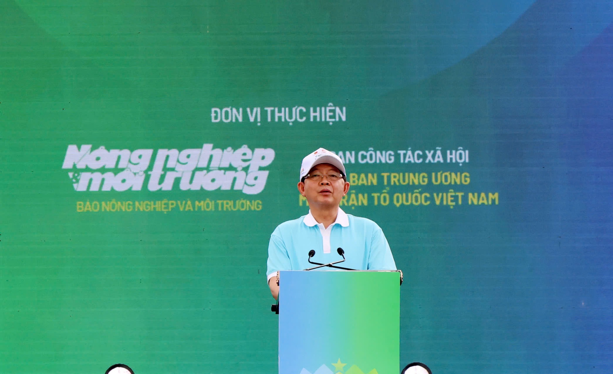 Phó Thủ tướng Chính phủ Hồ Quốc Dũng phát động hưởng ứng Ngày Môi trường thế giới, Ngày Đại dương thế giới, Tháng hành động vì môi trường và Tuần lễ Biển và Hải đảo Việt Nam năm 2026 - Ảnh: VGP/Gia Huy Phó Thủ tướng Chính phủ Hồ Quốc Dũng phát động hưởng ứng Ngày Môi trường thế giới, Ngày Đại dương thế giới, Tháng hành động vì môi trường và Tuần lễ Biển và Hải đảo Việt Nam năm 2026 - Ảnh: VGP/Gia Huy