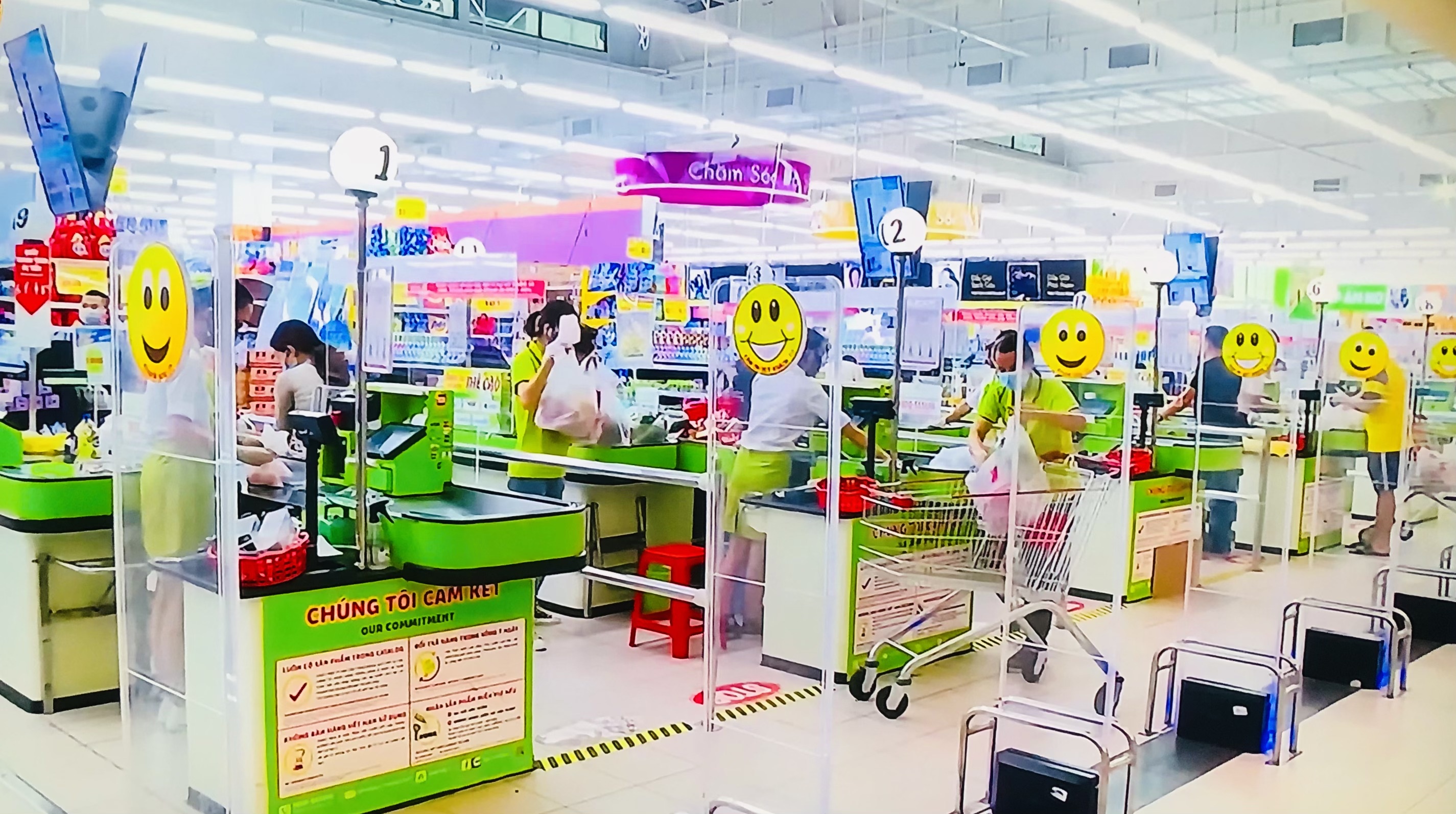 Các hệ thống siêu thị tung ra nhiều chương trình khuyến mãi lớn trong tháng 6