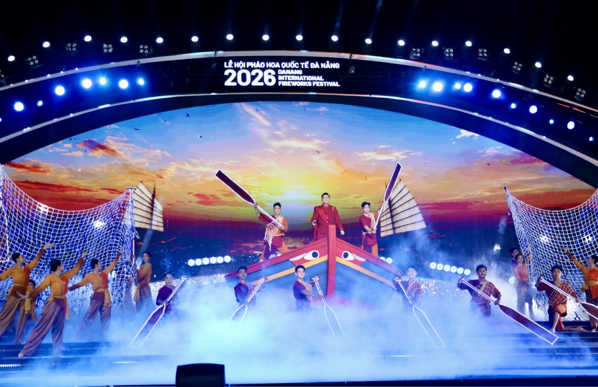DIFF 2026: Đêm “Di sản” thắp sáng sông Hàn bằng nghệ thuật và pháo hoa