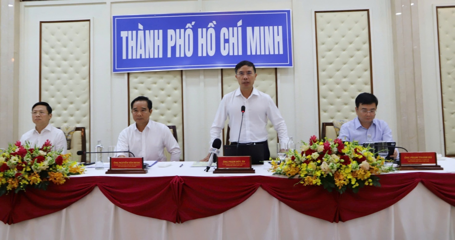 [Emagazine] Kiến tạo dòng vốn cho siêu đô thị TP. Hồ Chí Minh