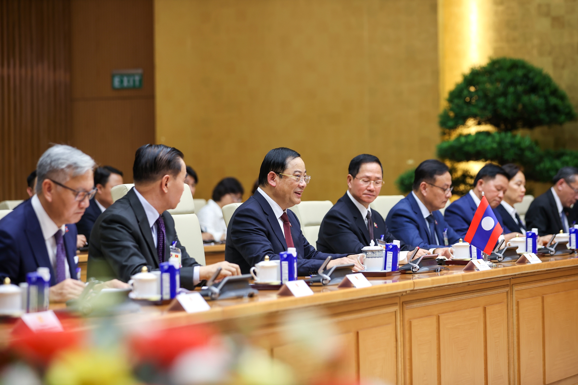 Việt Nam luôn kề vai sát cánh hỗ trợ Lào hiện thực hoá các mục tiêu chiến lược đã đề ra- Ảnh 5. Việt Nam luôn kề vai sát cánh hỗ trợ Lào hiện thực hoá các mục tiêu chiến lược đã đề ra- Ảnh 5.