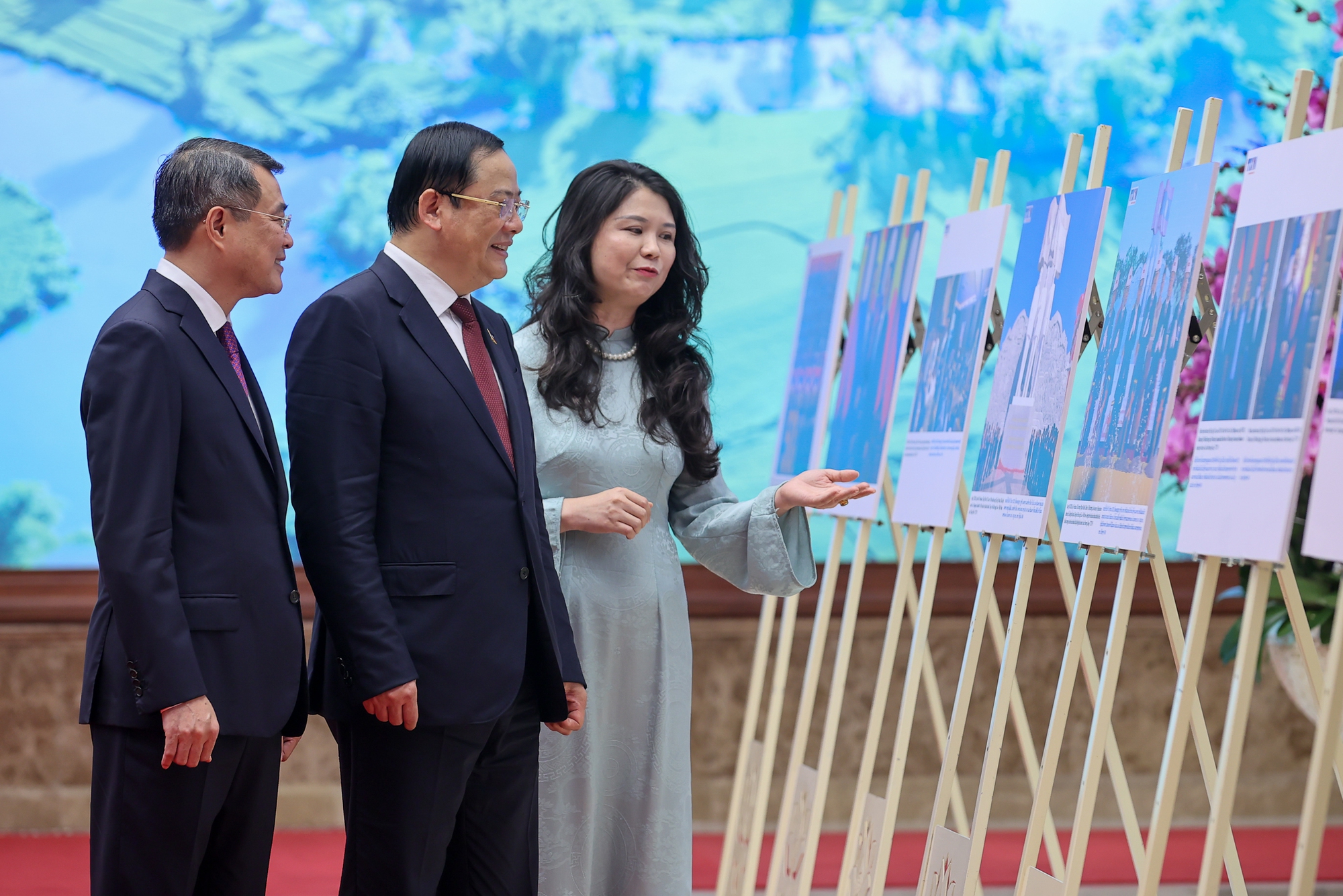 Việt Nam luôn kề vai sát cánh hỗ trợ Lào hiện thực hoá các mục tiêu chiến lược đã đề ra- Ảnh 7. Việt Nam luôn kề vai sát cánh hỗ trợ Lào hiện thực hoá các mục tiêu chiến lược đã đề ra- Ảnh 7.