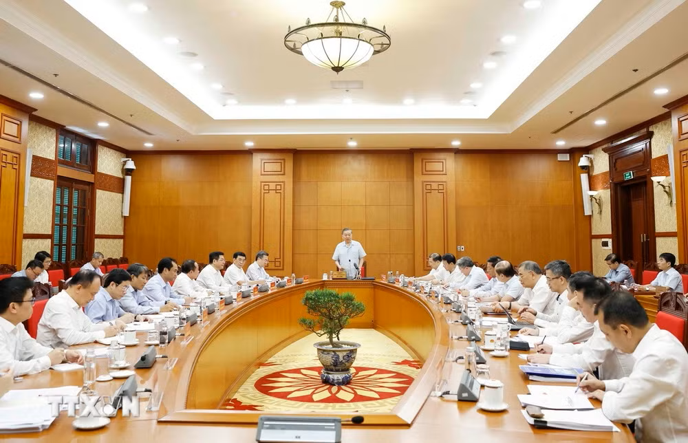 Tổng Bí thư, Chủ tịch nước: Cần đổi mới tư duy và tầm nhìn phát triển biển Tổng Bí thư, Chủ tịch nước: Cần đổi mới tư duy và tầm nhìn phát triển biển
