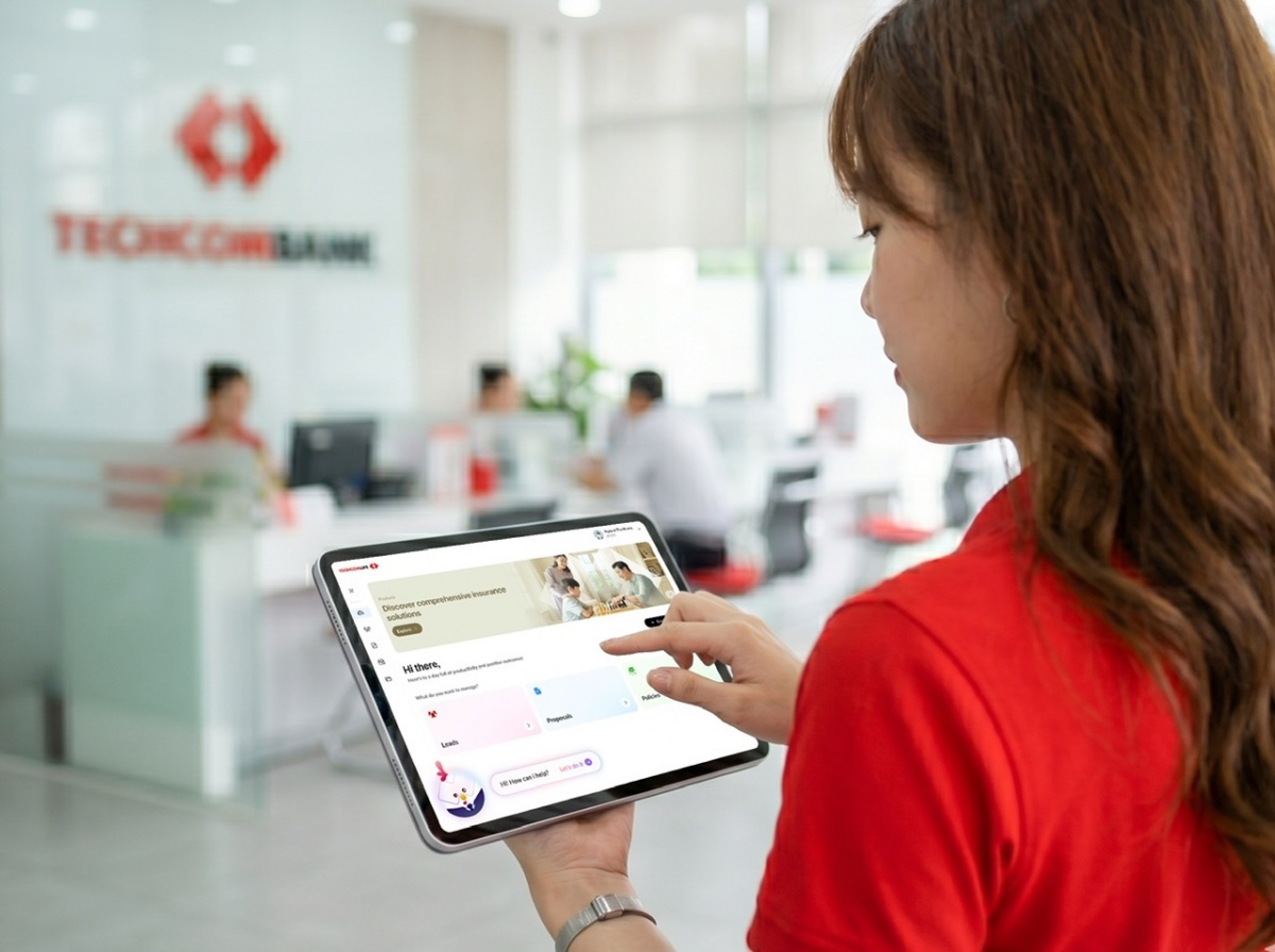 Chiến lược AI-first đặt con người làm trọng tâm ra quyết định với sự hỗ trợ xuyên suốt của trí tuệ nhận tạo Chiến lược AI-first đặt con người làm trọng tâm ra quyết định với sự hỗ trợ xuyên suốt của trí tuệ nhận tạo
