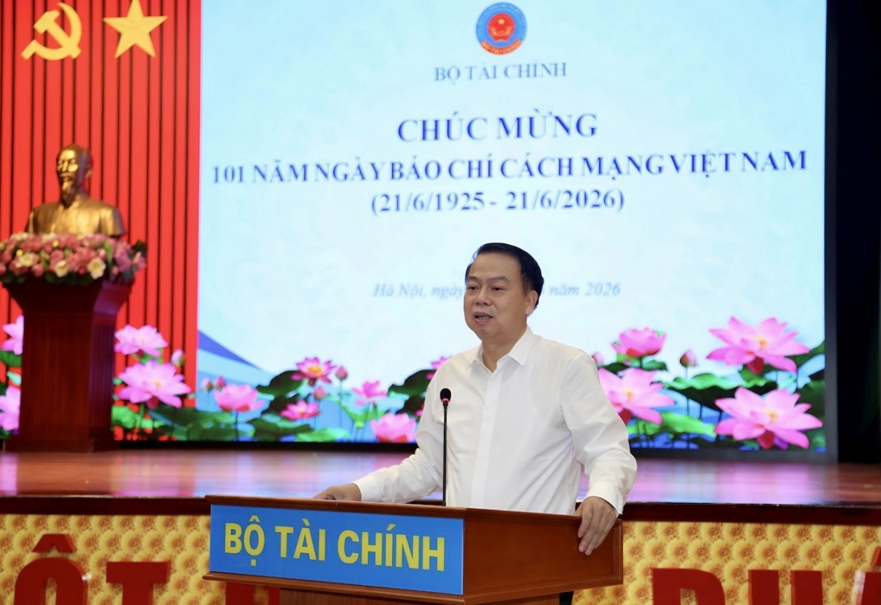 Hoàn thiện thể chế, phân bổ nguồn lực tài chính cho đầu tư phát triển Hoàn thiện thể chế, phân bổ nguồn lực tài chính cho đầu tư phát triển