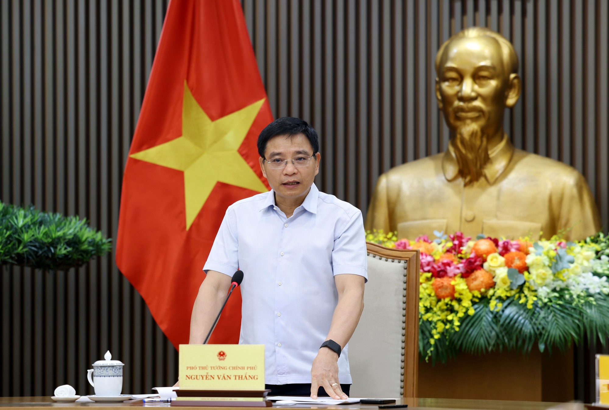 Phó Thủ tướng Nguyễn Văn Thắng phát biểu kết luận cuộc họp - Ảnh: VGP/Đức Tuân Phó Thủ tướng Nguyễn Văn Thắng phát biểu kết luận cuộc họp - Ảnh: VGP/Đức Tuân