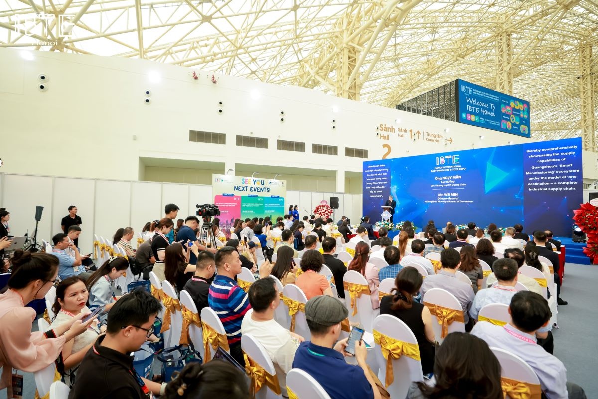 Hơn 500 doanh nghiệp từ nhiều quốc gia quy tụ tại IBTE Hà Nội 2026 Hơn 500 doanh nghiệp từ nhiều quốc gia quy tụ tại IBTE Hà Nội 2026