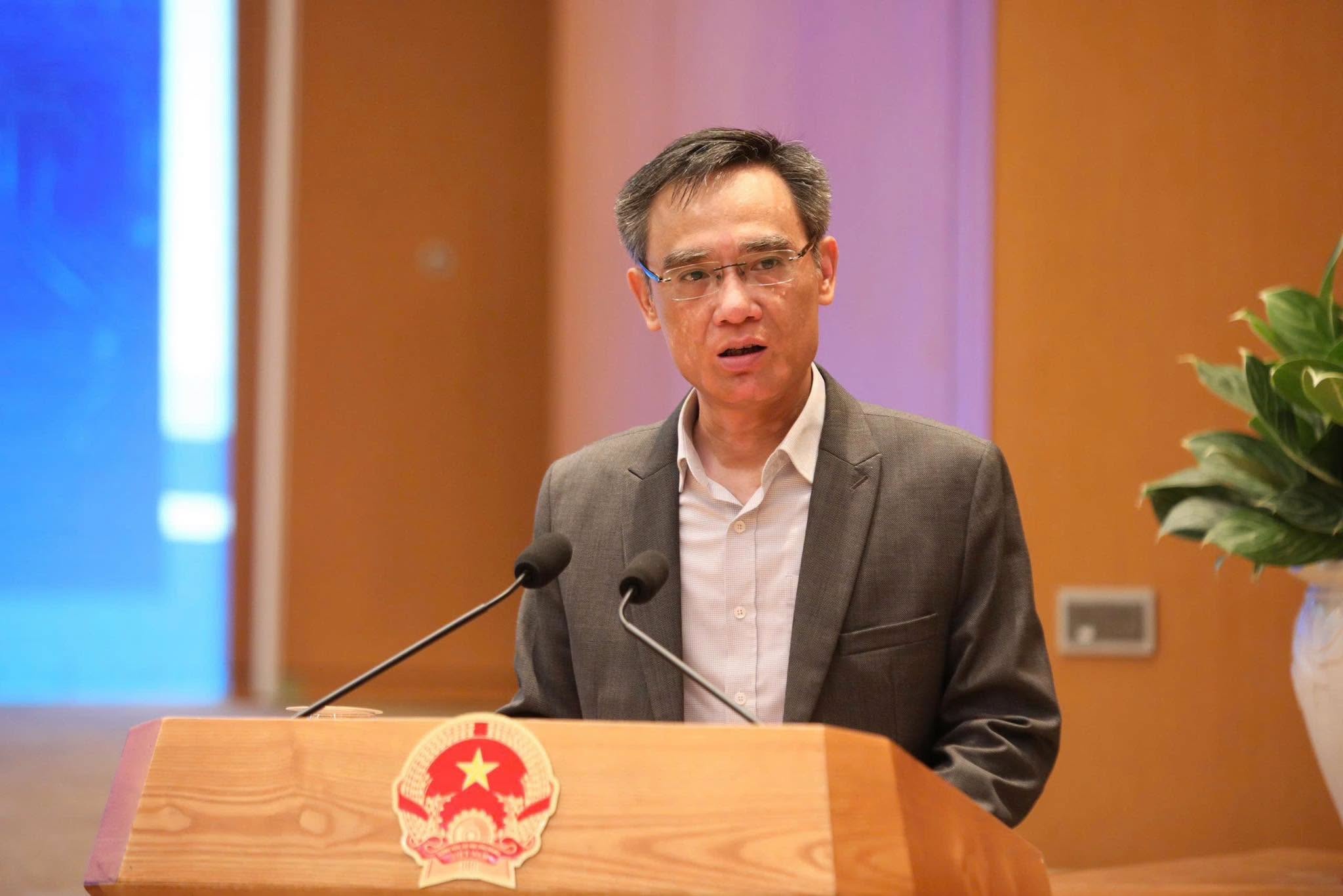 Ông Nguyễn Hải Sơn - Phó Chủ tịch VP Tập đoàn CMC, Tổng Giám đốc CMC TS phát biểu tại lễ khai mạc chương trình đào tạo Chuyển đổi AI cho các học viên VPCP. Ông Nguyễn Hải Sơn - Phó Chủ tịch VP Tập đoàn CMC, Tổng Giám đốc CMC TS phát biểu tại lễ khai mạc chương trình đào tạo Chuyển đổi AI cho các học viên VPCP.