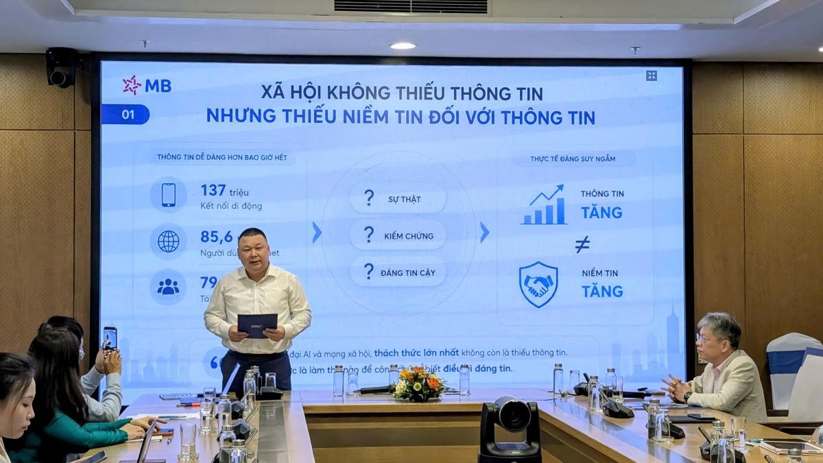 Ông Chu Hải Công, Giám đốc Quan hệ công chúng MB  phát biểu