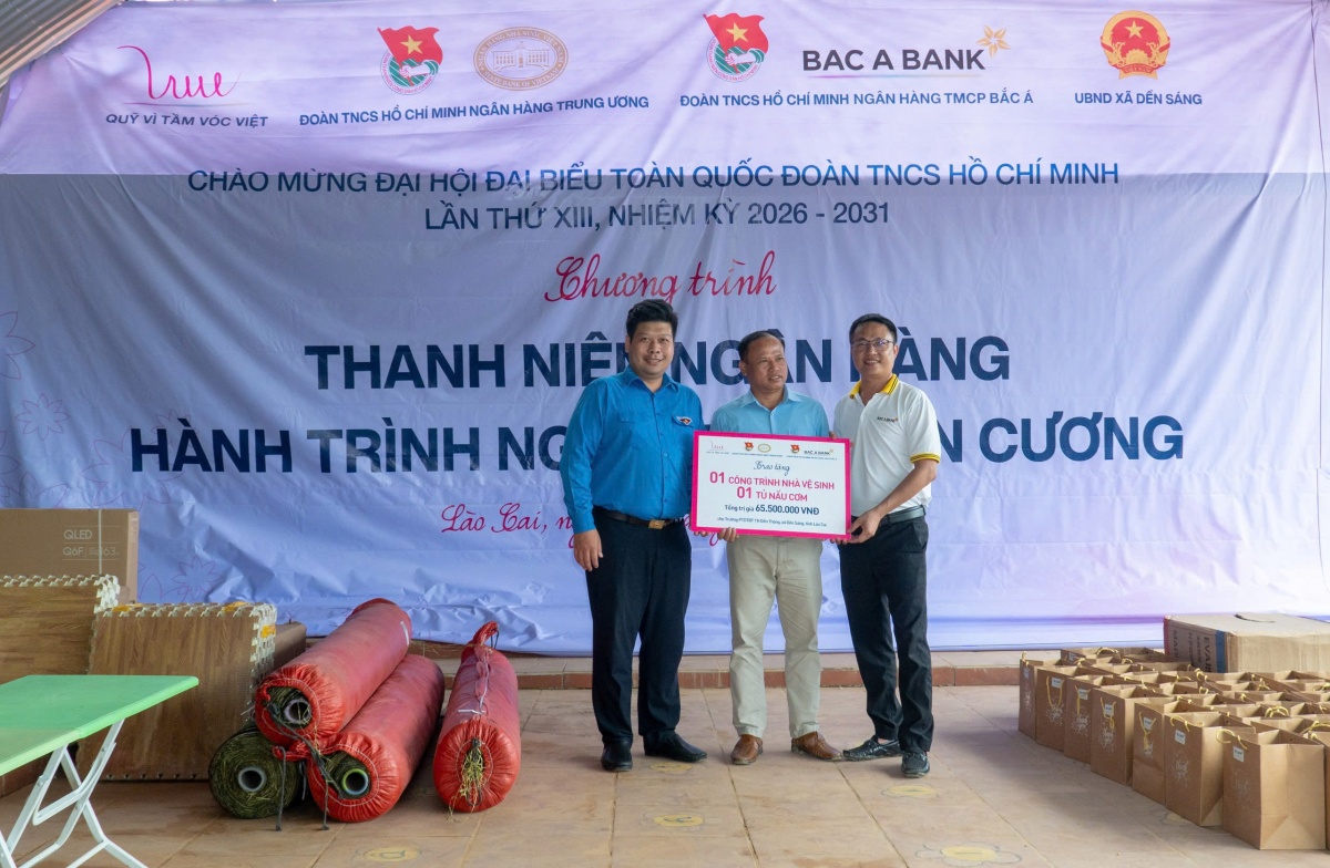 Tuổi trẻ ngành Ngân hàng lan tỏa nghĩa tình nơi biên cương Tuổi trẻ ngành Ngân hàng lan tỏa nghĩa tình nơi biên cương