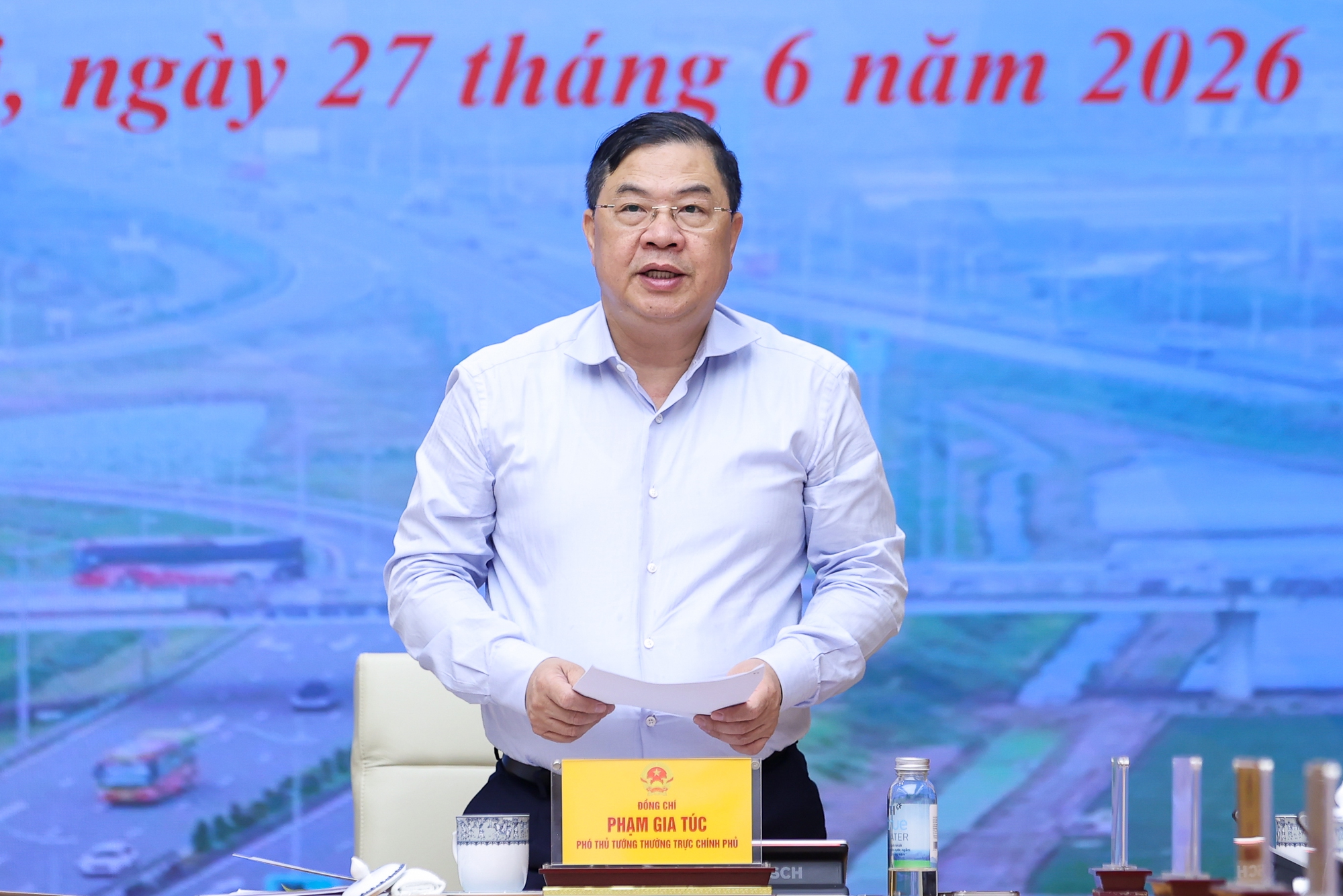 Thủ tướng: Kiên quyết không lùi tiến độ các dự án trọng điểm quốc gia nếu không có lý do chính đáng Thủ tướng: Kiên quyết không lùi tiến độ các dự án trọng điểm quốc gia nếu không có lý do chính đáng- Ảnh 3.