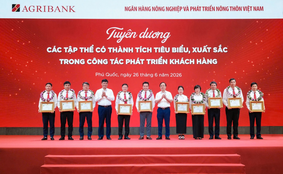 Agribank quyết tâm cùng ngành Ngân hàng hiện thực mục tiêu tăng trưởng hai con số