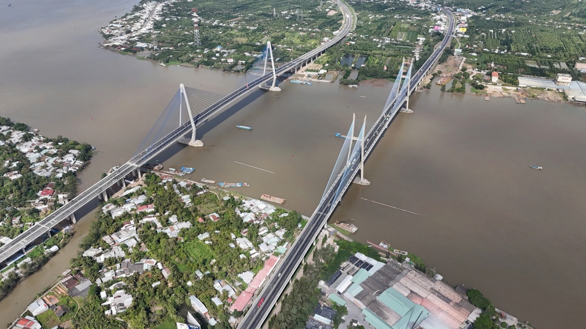 Một góc Vĩnh Long nhìn từ trên cao. (Ảnh: Hoàng Anh) Một góc Vĩnh Long nhìn từ trên cao. (Ảnh: Hoàng Anh)