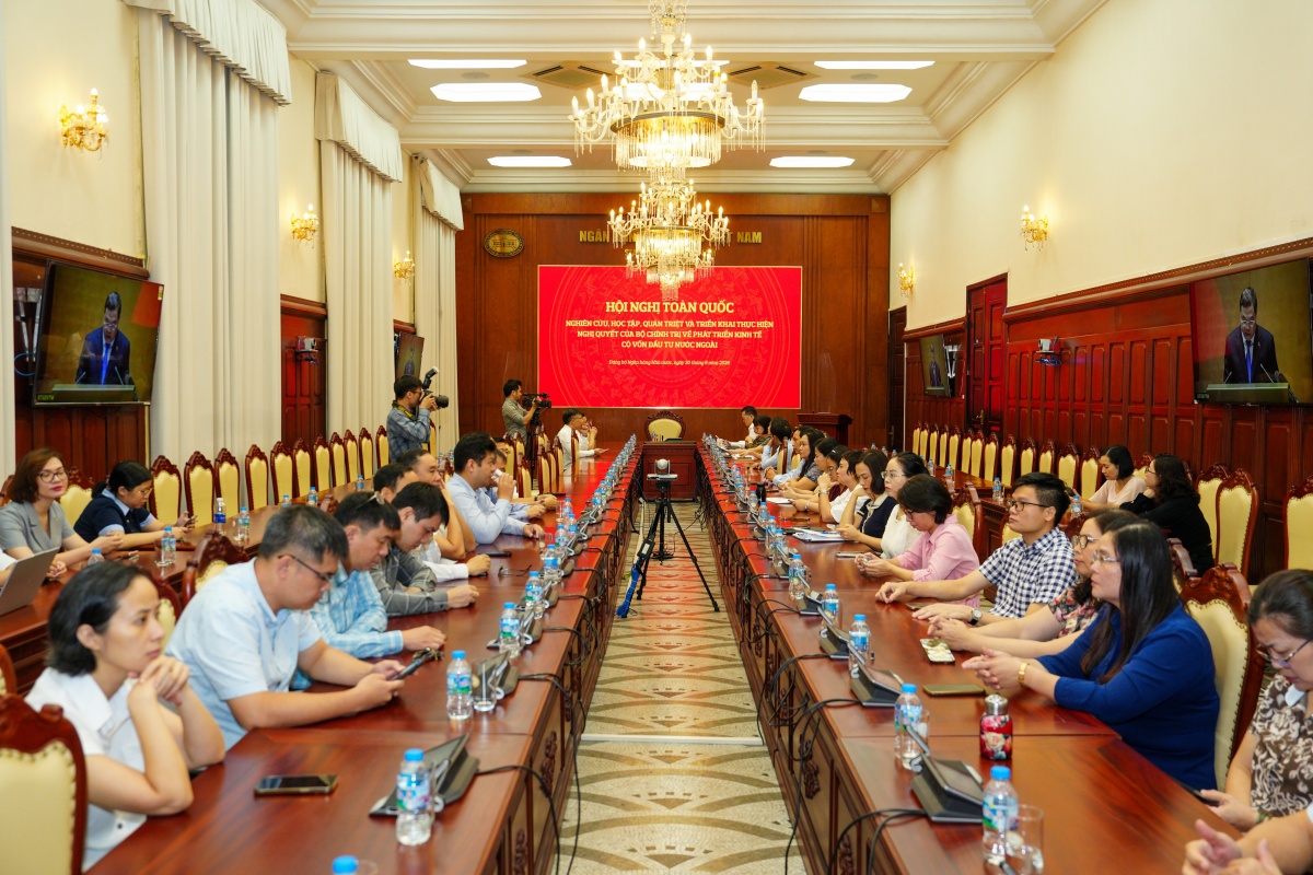 Nghị quyết 10-NQ/TW: Mở không gian phát triển mới cho kinh tế có vốn đầu tư nước ngoài Nghị quyết 10-NQ/TW: Mở không gian phát triển mới cho kinh tế có vốn đầu tư nước ngoài