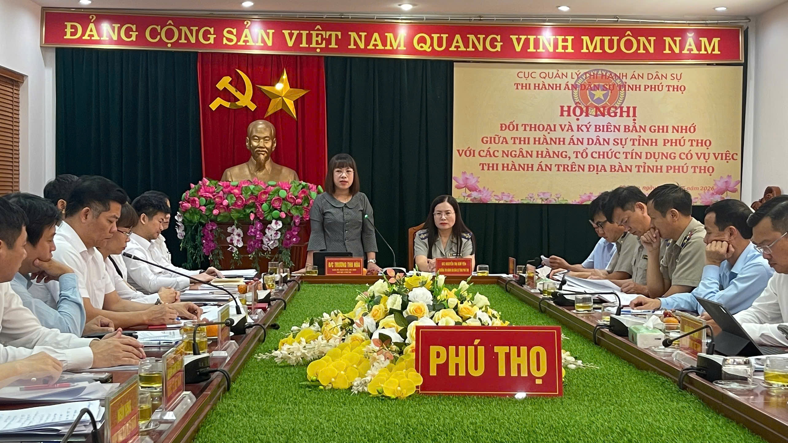 Phú Thọ: Thi hành án dân sự tỉnh ký hợp tác với ngành Ngân hàng trên địa bàn