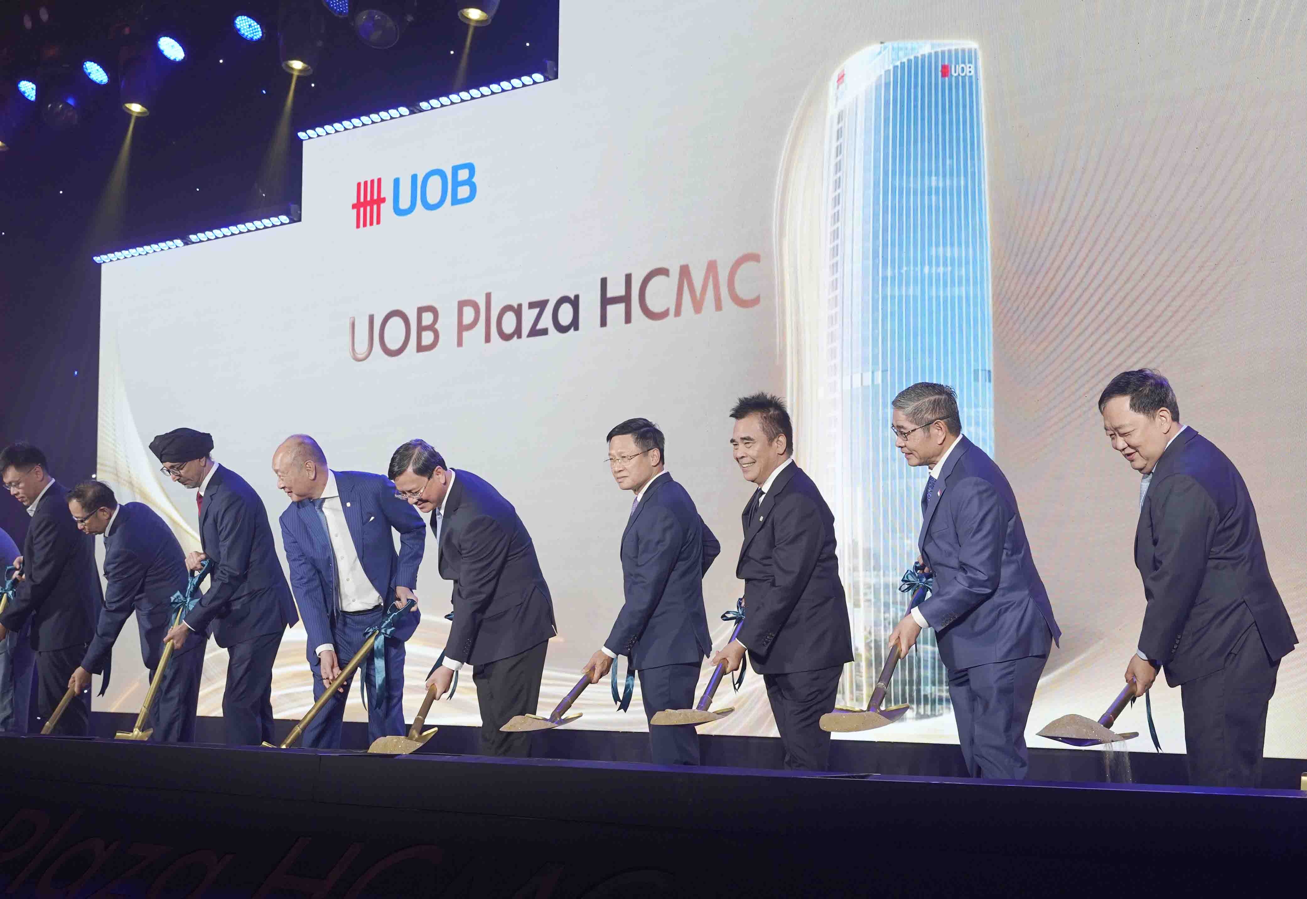 UOB tiếp tục mở rộng hiện diện lâu dài tại Việt Nam