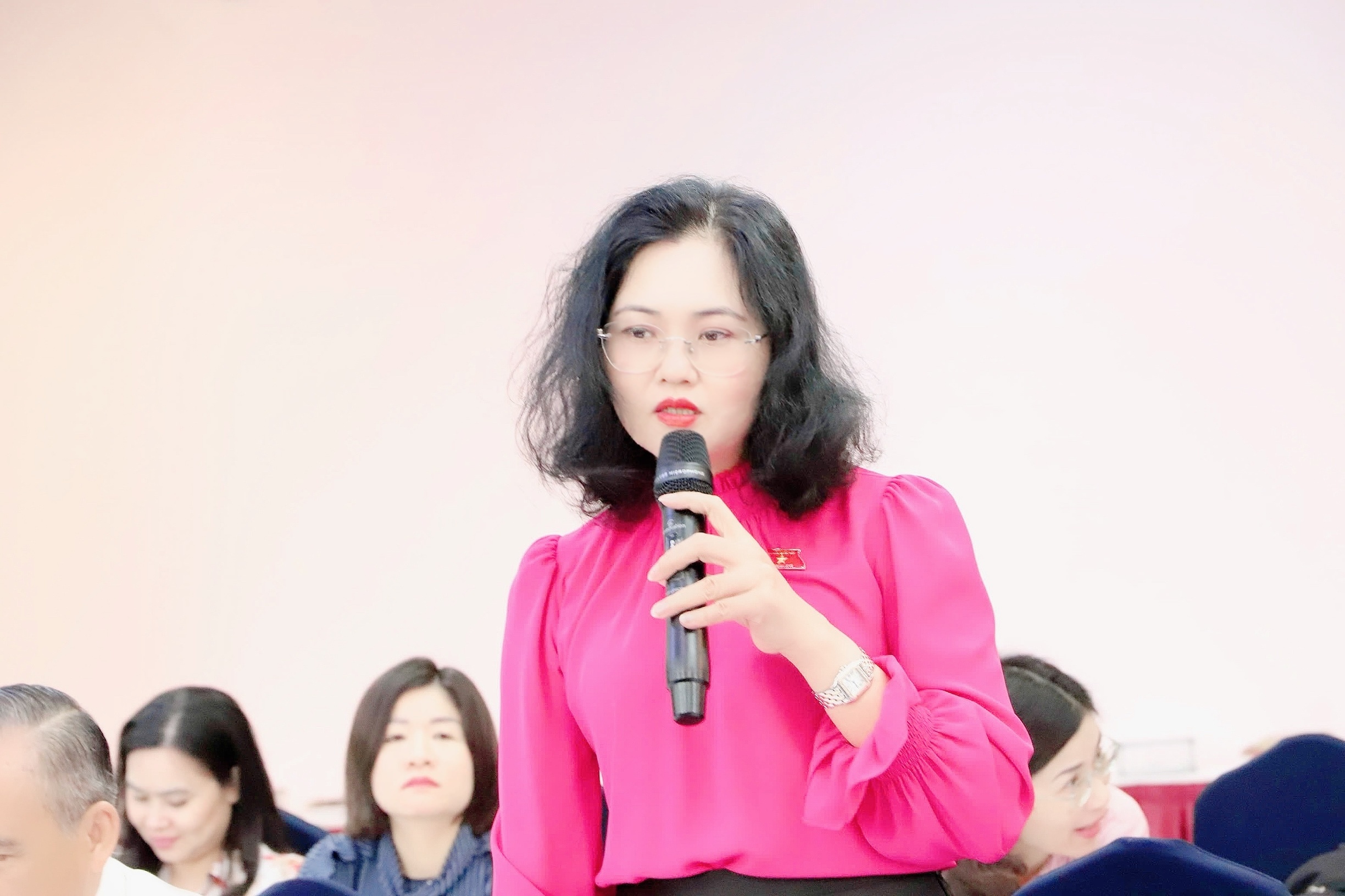 Góp ý hoàn thiện 3 dự án luật lĩnh vực ngân hàng Góp ý hoàn thiện 3 dự án luật lĩnh vực ngân hàng