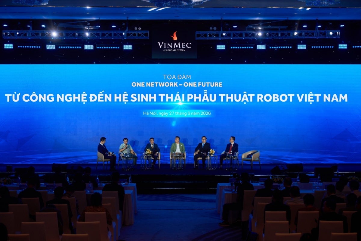 Vinmec đặt mục tiêu đưa Việt Nam trở thành trung tâm phẫu thuật robot hàng đầu khu vực Vinmec đặt mục tiêu đưa Việt Nam trở thành trung tâm phẫu thuật robot hàng đầu khu vực