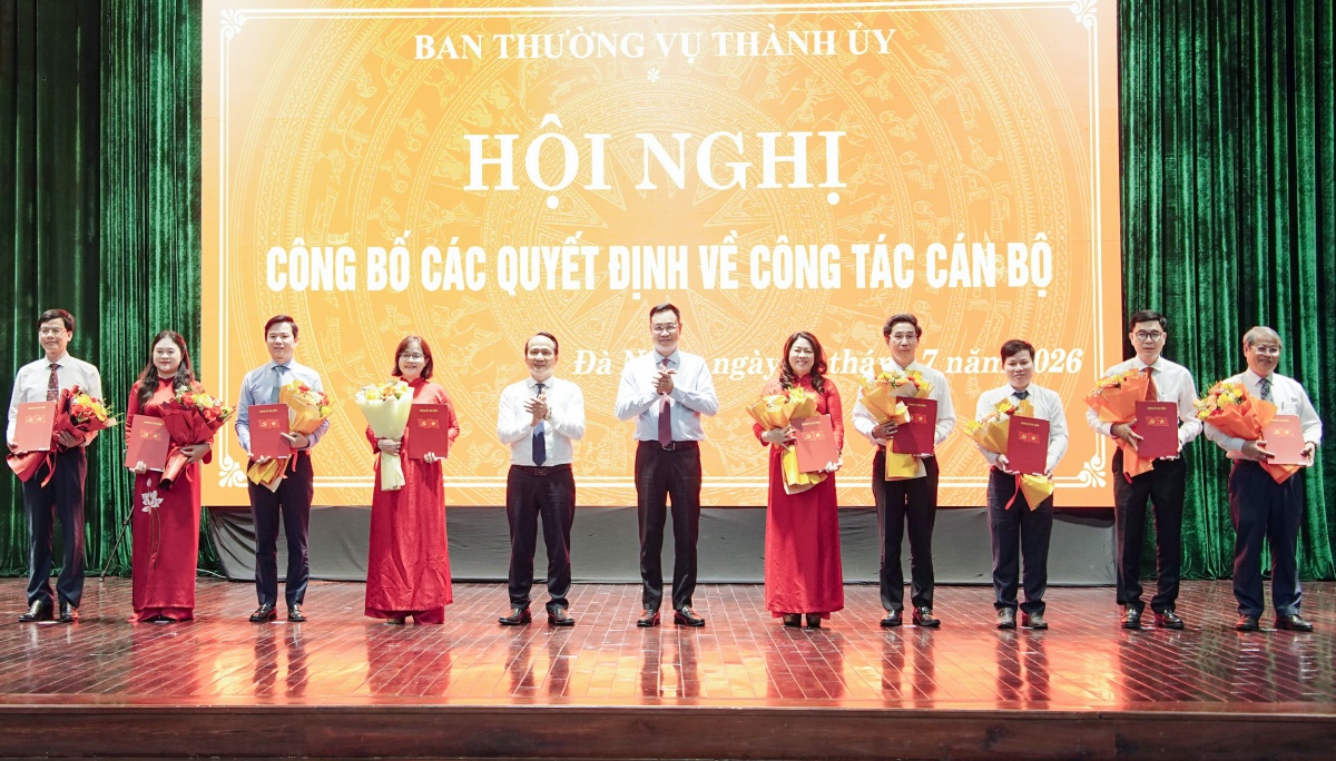 Đà Nẵng quyết tâm tăng trưởng kinh tế từ 11% trở lên Đà Nẵng quyết tâm tăng trưởng kinh tế từ 11% trở lên