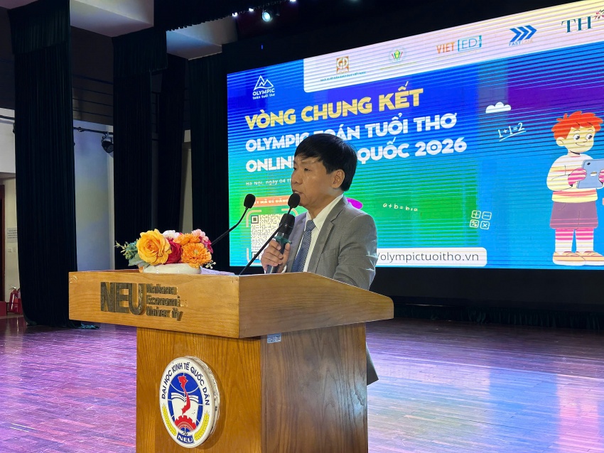 Ông Trần Ngọc Điệp - Trưởng Ban Tổ chức phát biểu tại Lễ Tổng kết và trao giải Olympic Toán Tuổi thơ Online toàn quốc 2026