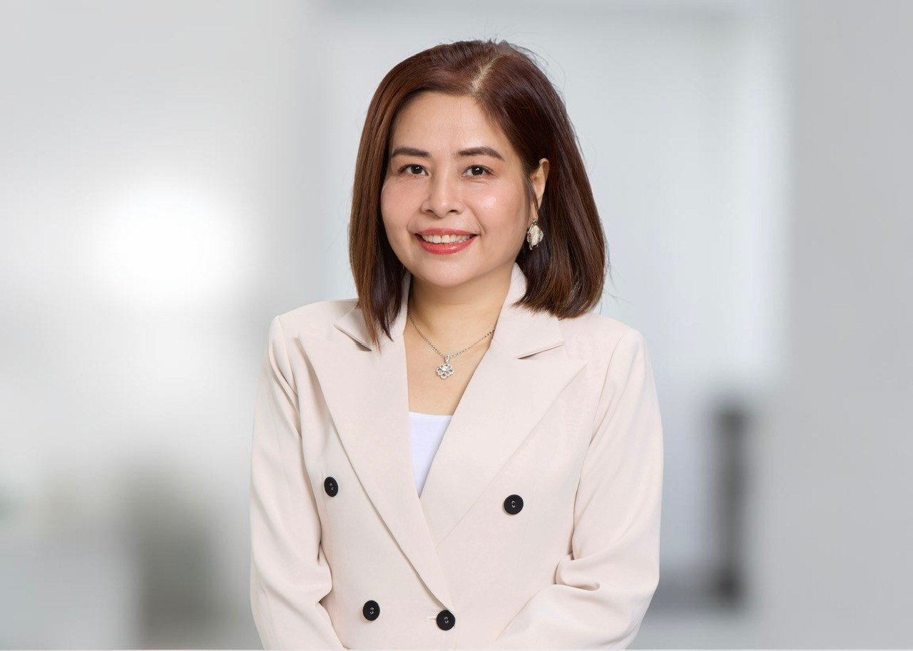 bà Ngô thị Hồng Minh, Tổng giám đốc kiêm Giám đốc Khối Ngân hàng của Citi
