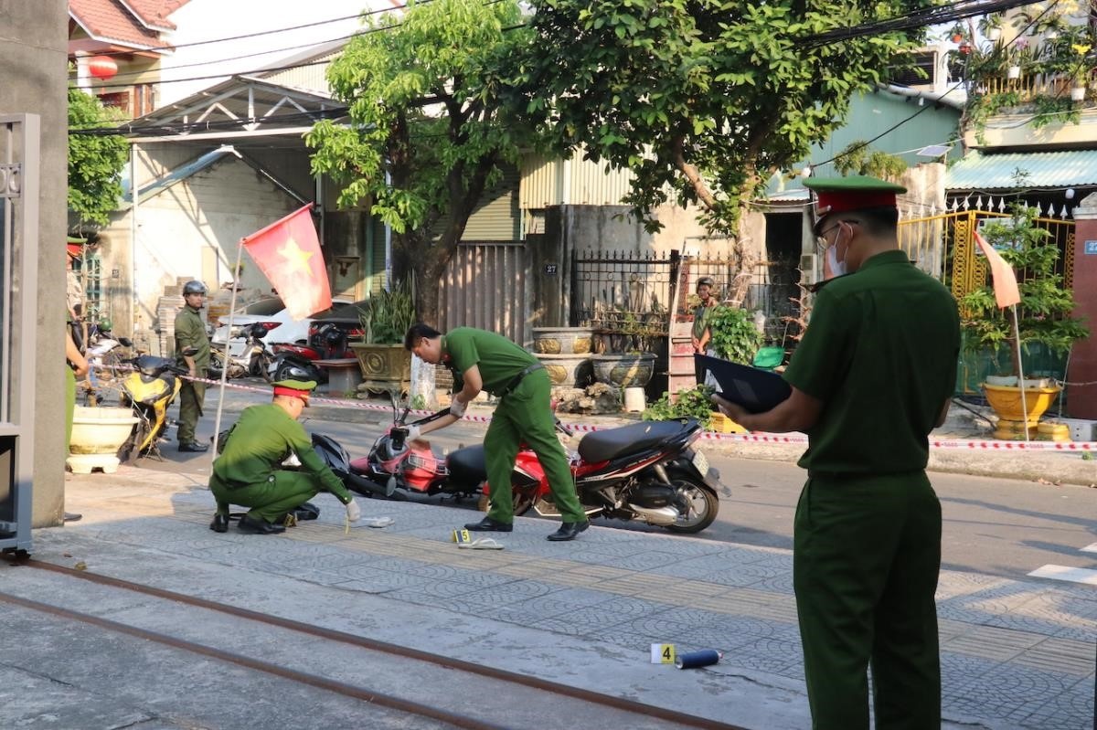 Phòng ngừa tội phạm cướp tài sản tại ngân hàng từ sớm, từ xa Phòng ngừa tội phạm cướp tài sản tại ngân hàng từ sớm, từ xa