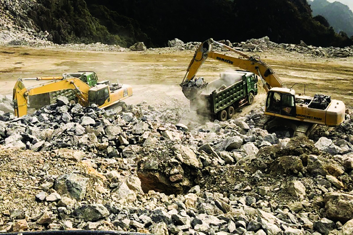Khai thác, bảo tồn khoáng sản nhưng vẫn đáp ứng được nhu cầu của nền kinh tế Khai thác, bảo tồn khoáng sản nhưng vẫn đáp ứng được nhu cầu của nền kinh tế