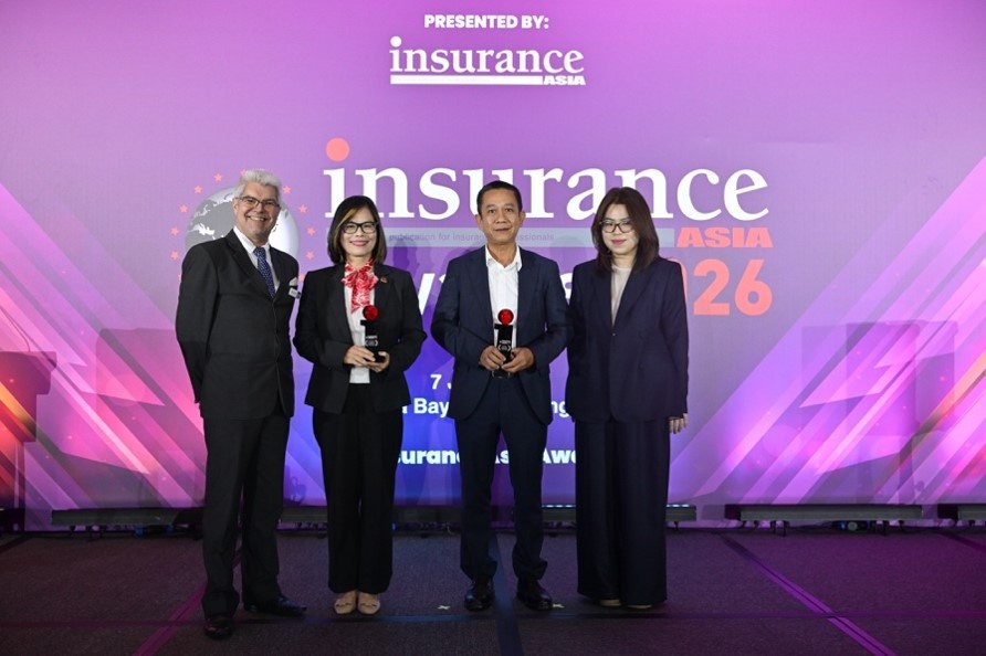 Đại diện Generali Việt Nam cùng đại diện ban tổ chức tại Lễ trao giải Insurance Asia Awards 2026