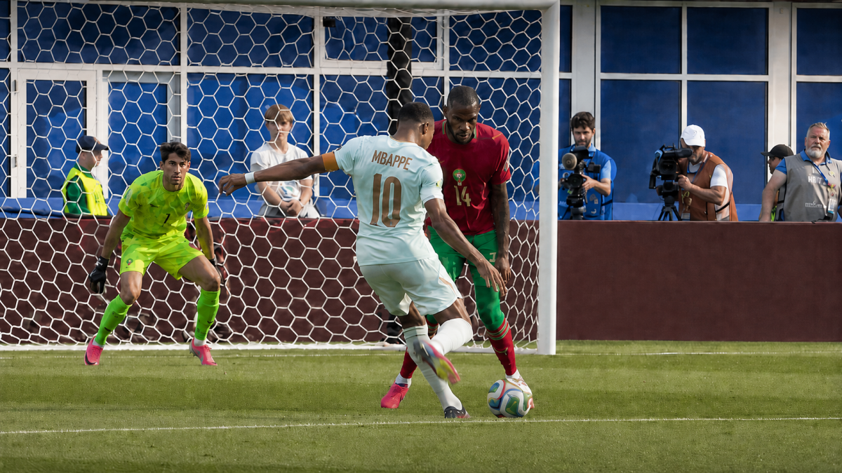 Mbappe ghi bàn, Pháp hạ Ma rốc để vào bán kết